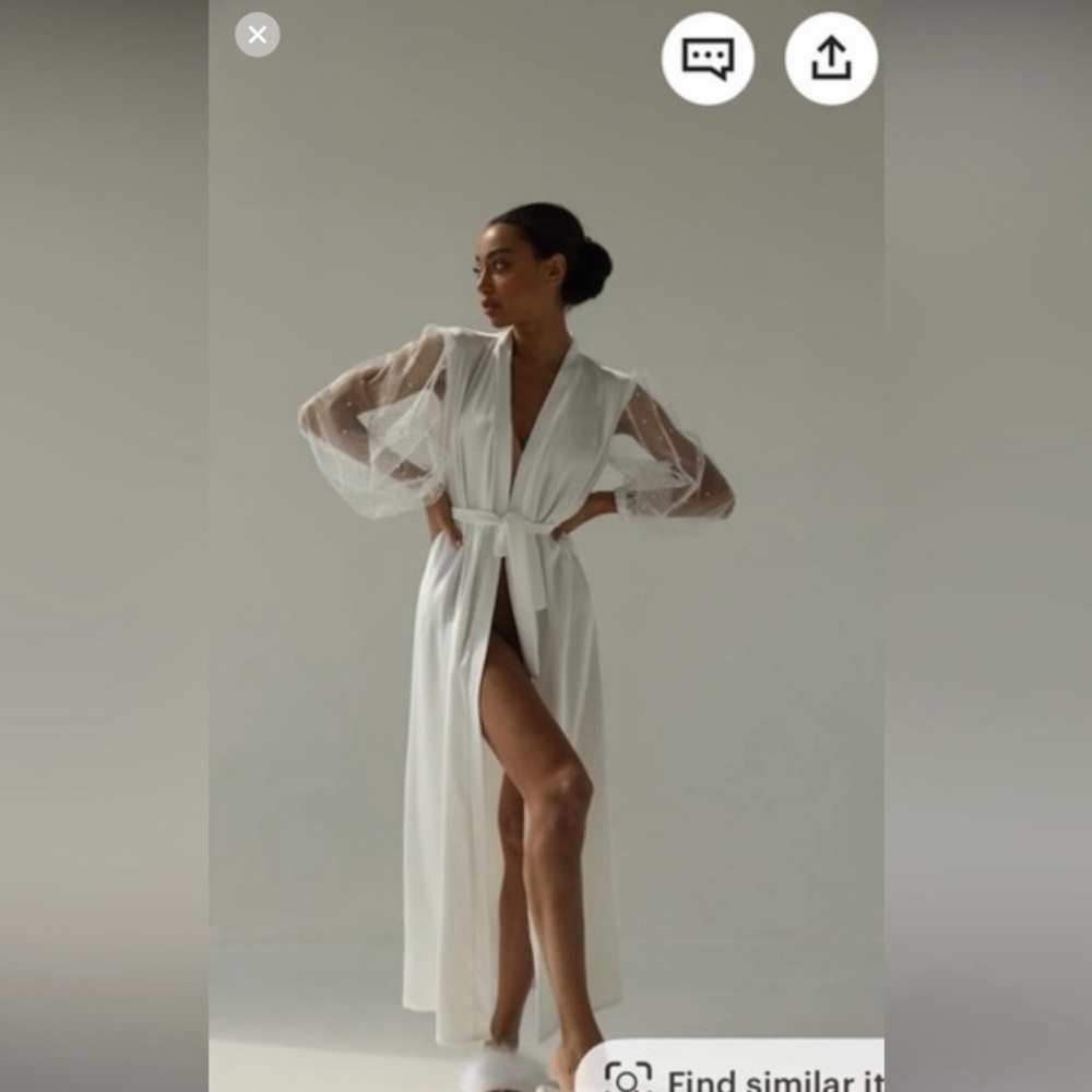 Bridal Robe with Pearl Details